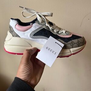 Used Gucci shoes worn one time